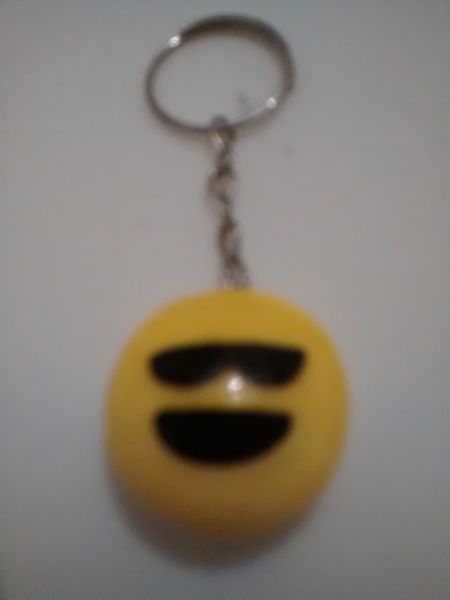Chaveiro Emoji - Óculos Escuros